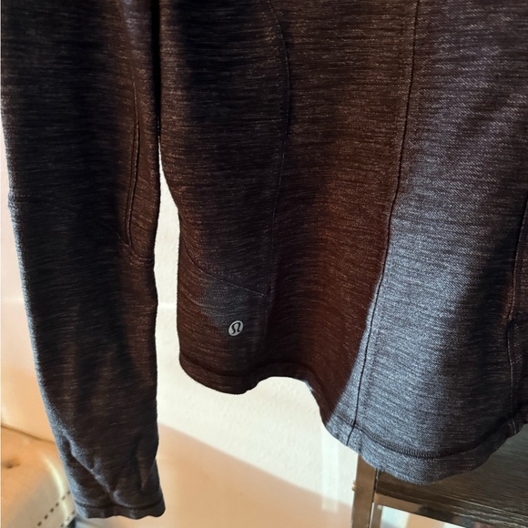 Lululemon Jacket - Picture 4 of 7